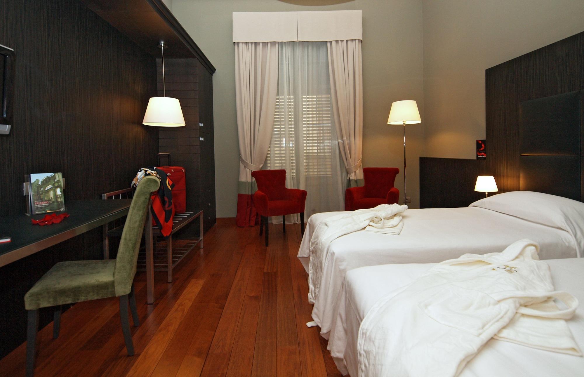 Hotel Porta Felice & 4*